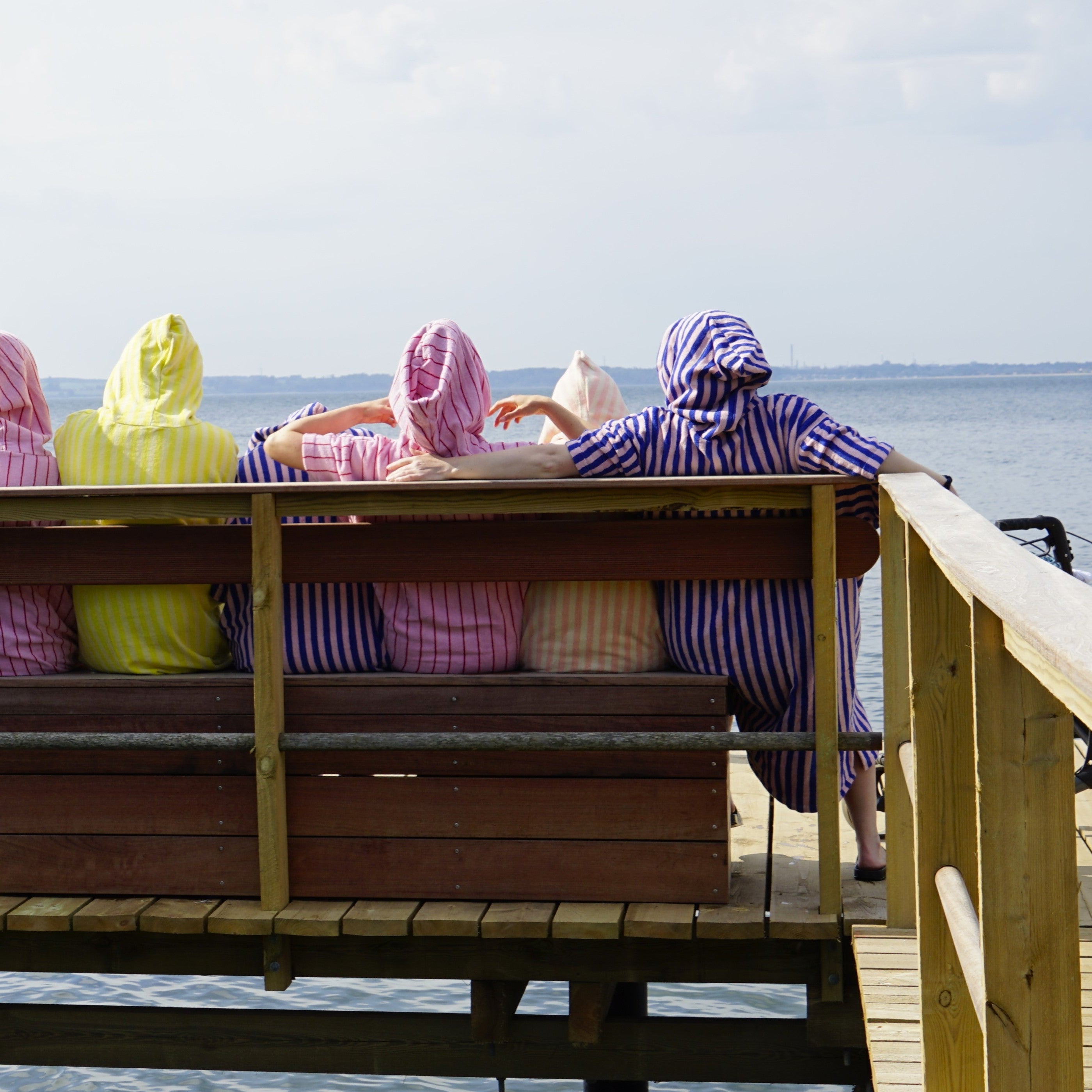 Naram Poncho, baby pink & ski patrol