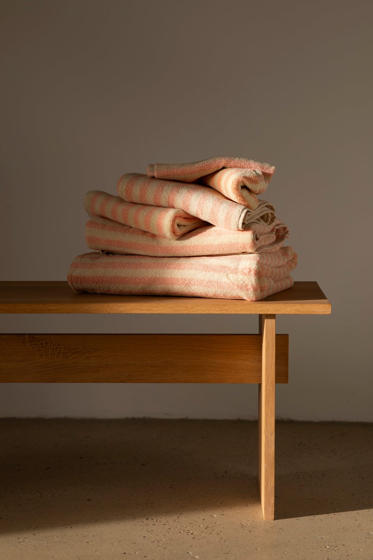 Naram Towels, tropical & creme
